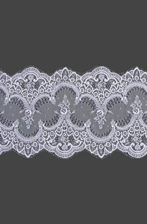 keleties hatású, 28 cm széles törtfehér rachel (francia) csipkeanyag