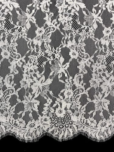 Sűrű leveles-virágos mintás rachel csipkeanyag