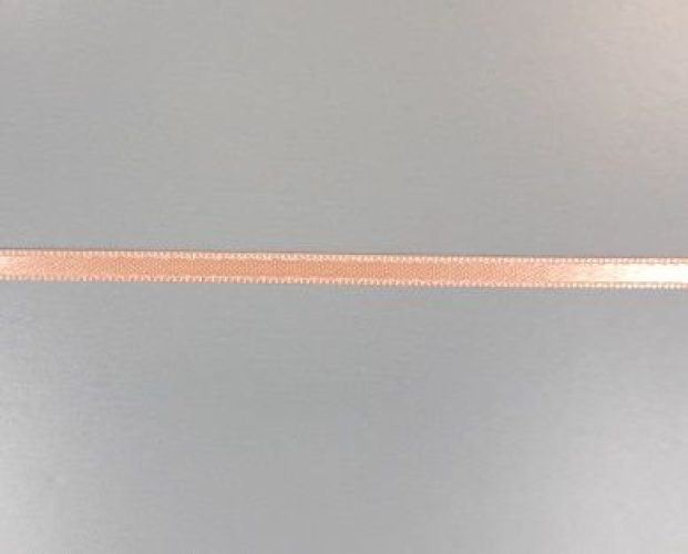 31-044-3 barack szatén szalag 0,5 cm széles